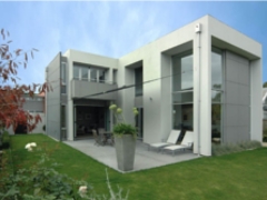 Home1.jpg